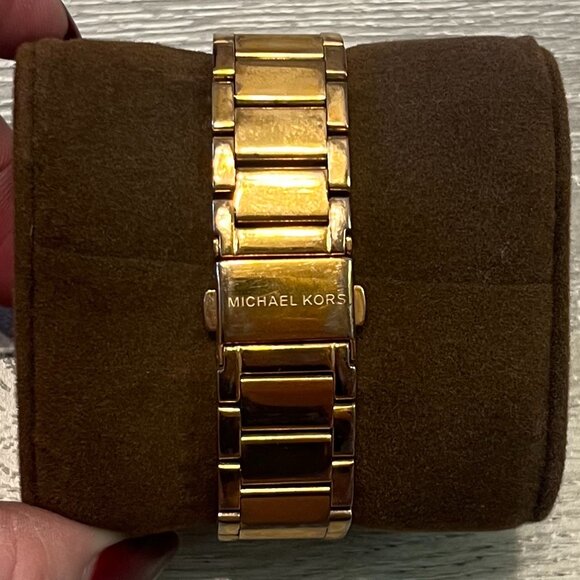 Vintage Michael Kors Rose Gold Watch - Picture 8 of 13